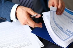 Je vends ma voiture avec les documents nécessaires Je vends ma voiture avec les documents nécessaires